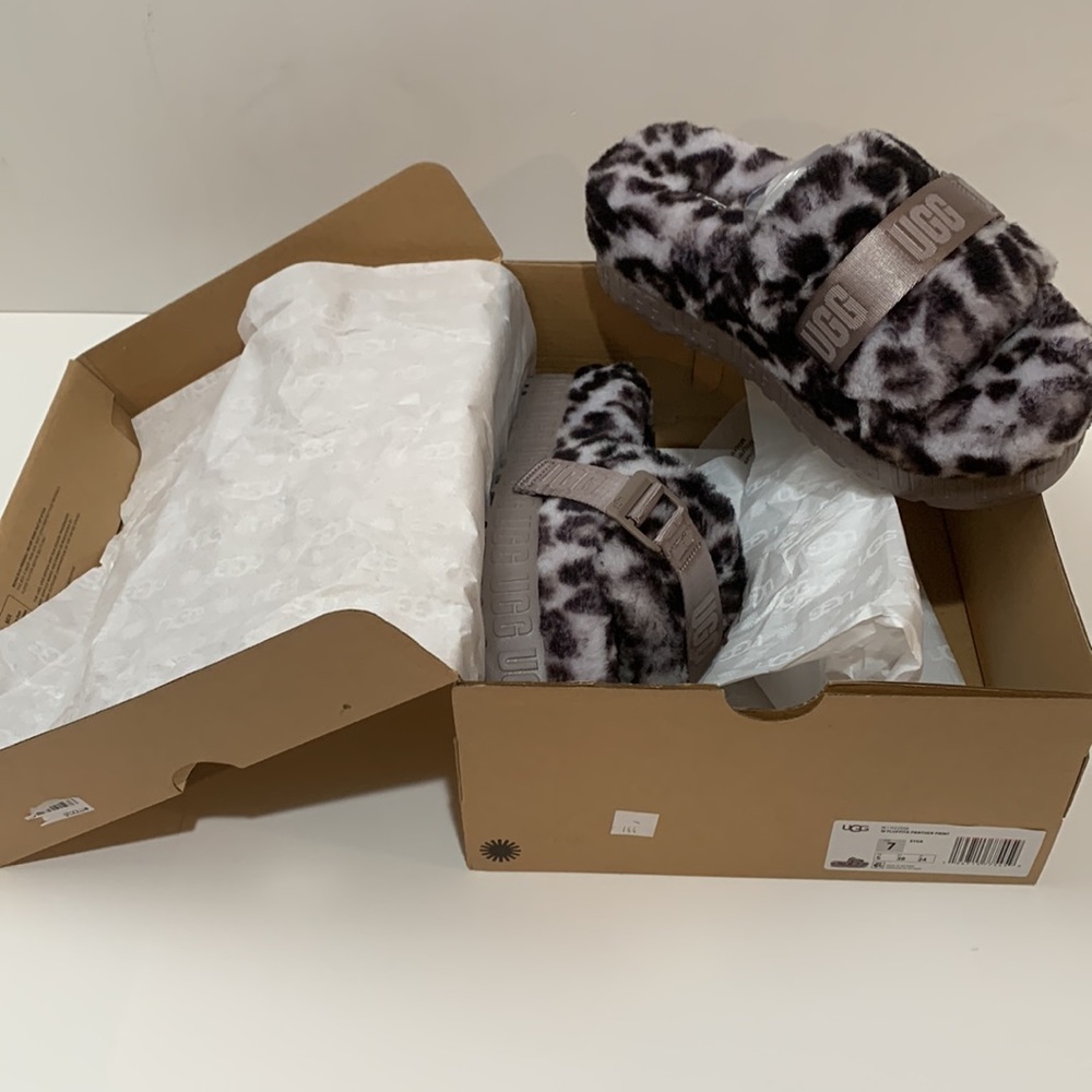 UGG Leopard Print Fluff Yeah Slide Sandal in Black and Gray - Picture 3 of 4